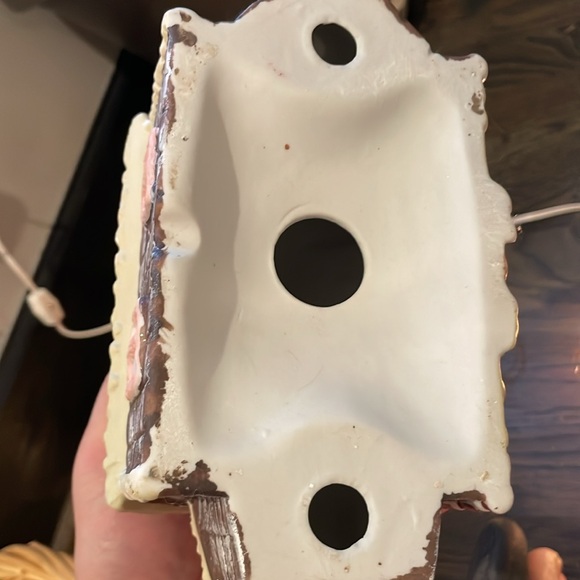 Holiday gingerbread house and ginger bread cookies 3 new from a pallet Christmas - Picture 6 of 12